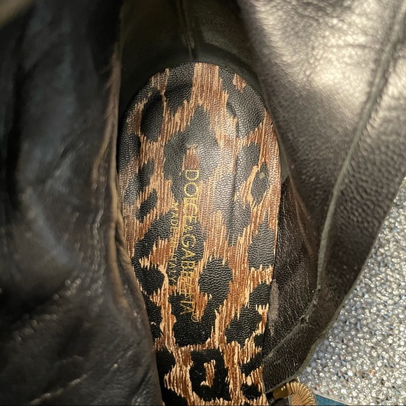 Snakeskin Dolce and Gabbana Knee-High Boots - Picture 3 of 4